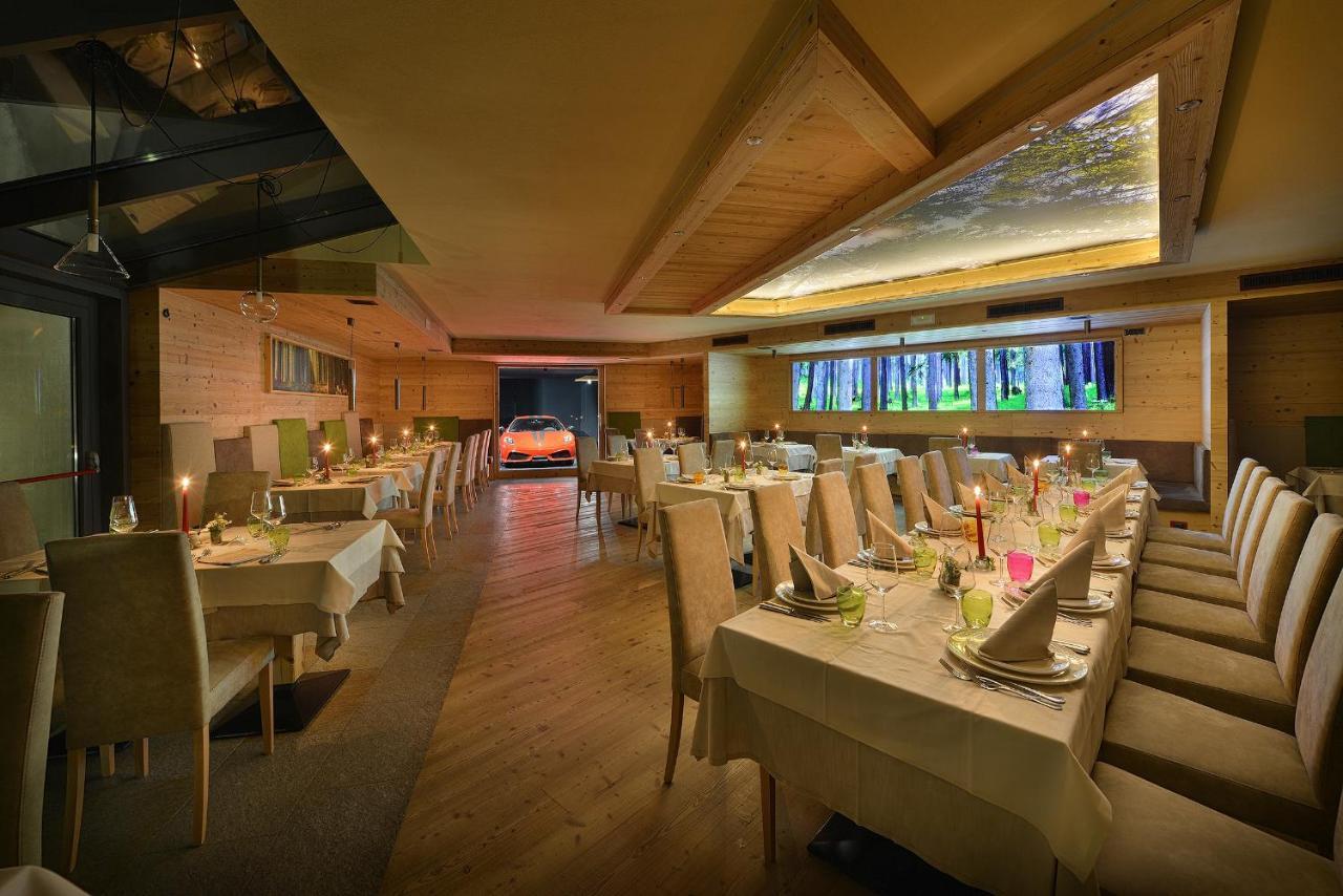 Sporthotel Rosatti Dimaro Exterior photo